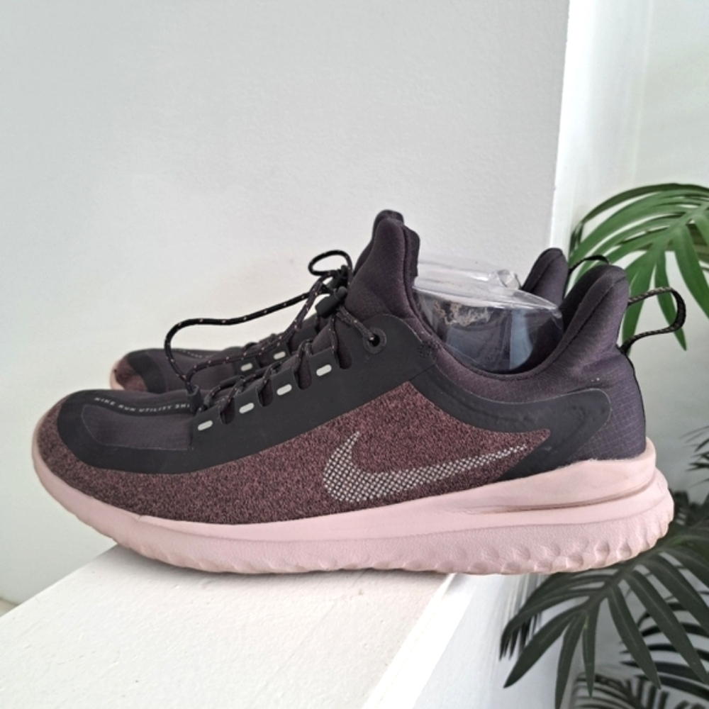 Nike Run Renew Rival Shield Running Shoes AR0023-001 Women's Size 10M Pink Grey